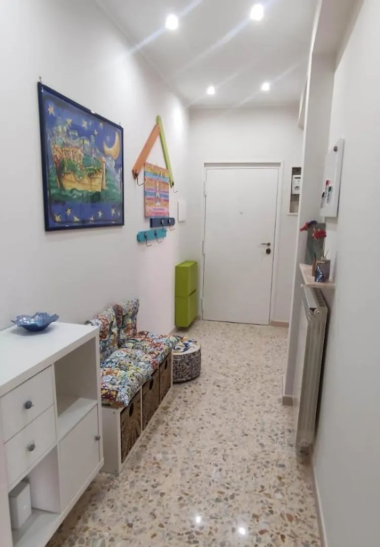 Pink Fox - Family Apartment - Portici Italy