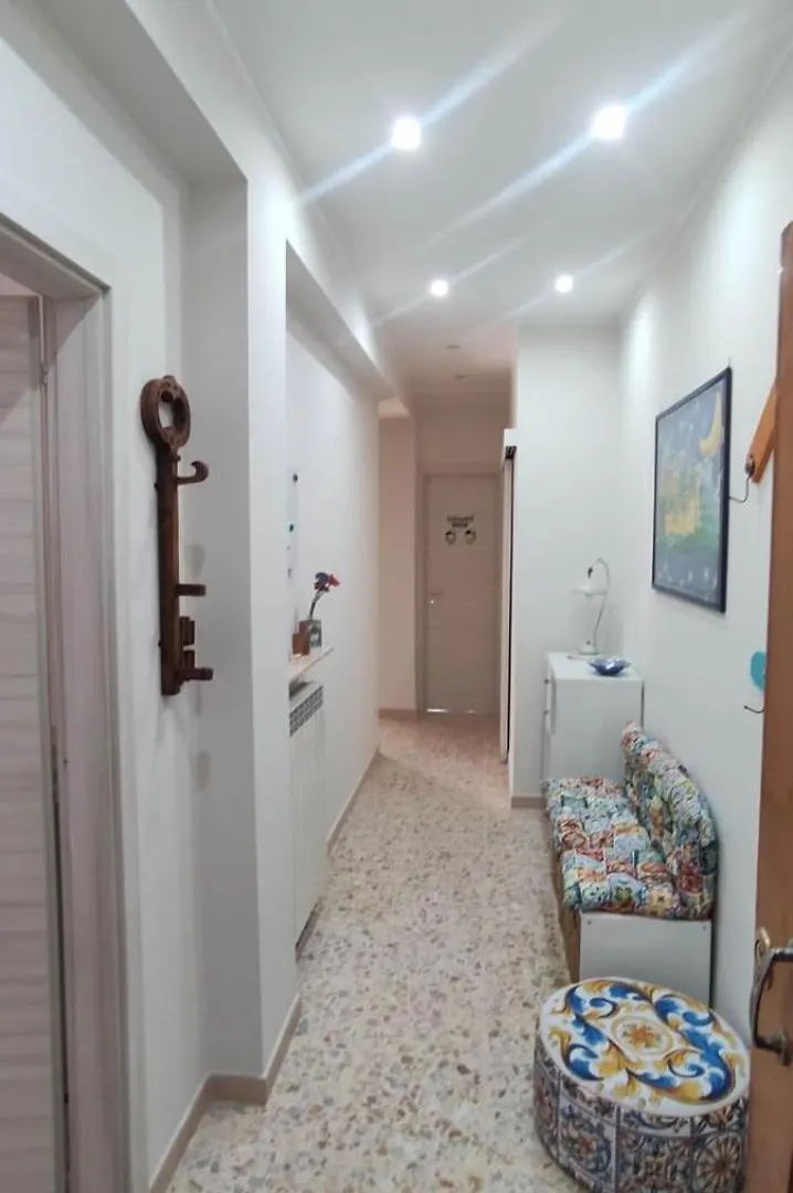 Pink Fox - Family Apartment - Portici 0*,  Italy